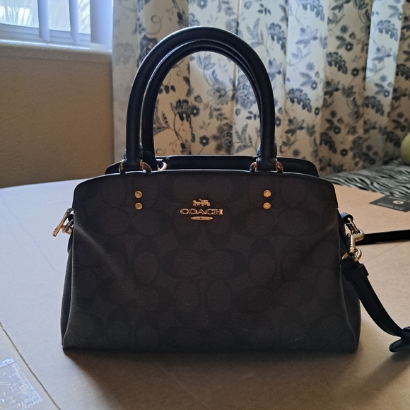 Coach Lillie Carryall In Signature Canvas IN Brown Black Color - Picture 2 of 11